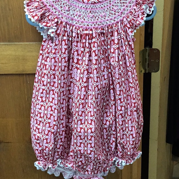 Smock bubble - Picture 1 of 1